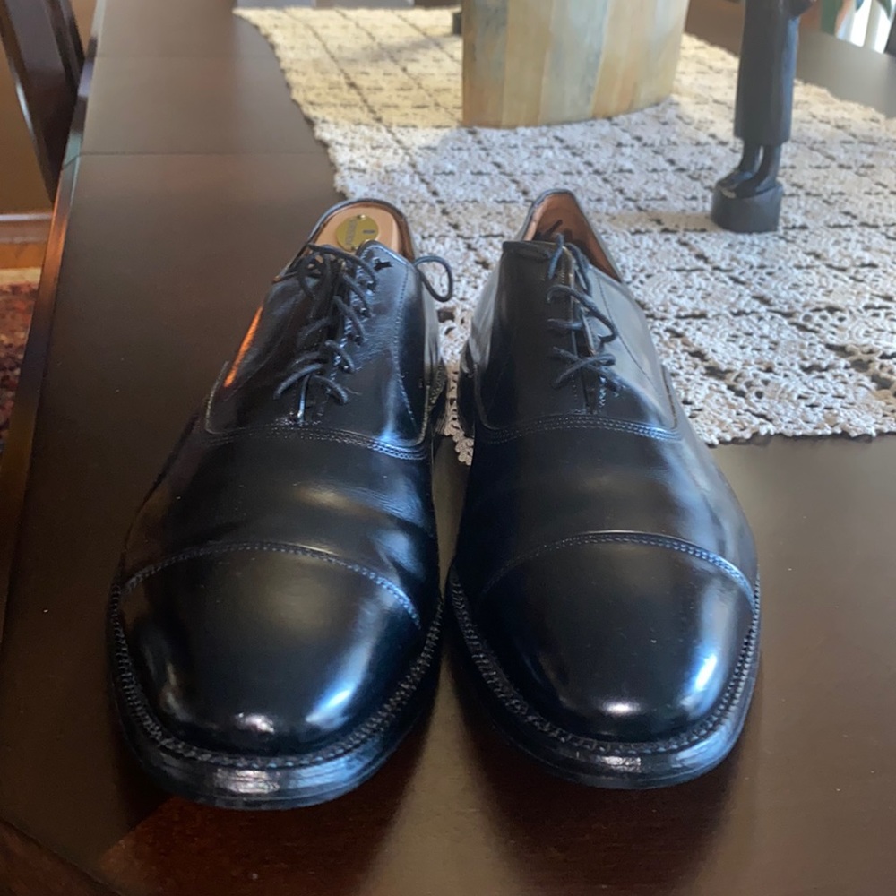 Sharp All Black Dress Shoe by Allen Edmonds
